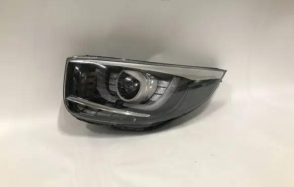 KIA Picanto Headlight/headlamp 92101-G63 92101G6300 A2052320873