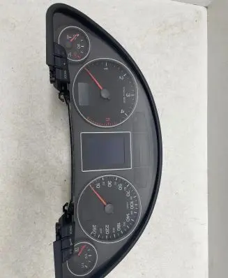Audi A4 S4 B7 8E 8H Speedometer (instrument cluster) 8E0920900P 0263626055 4524000356
