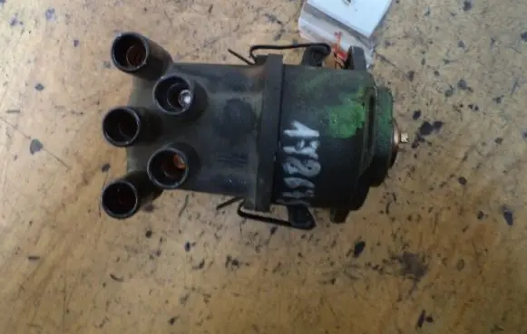 Lancia Thema Spark distributor 