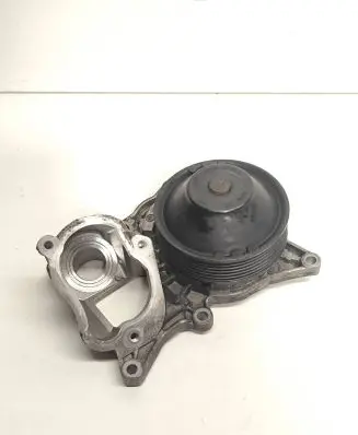 BMW 6 F12 F13 Water pump 850732602