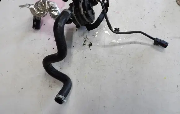 Hyundai Kona I Electric auxiliary coolant/water pump 2510003HZ1