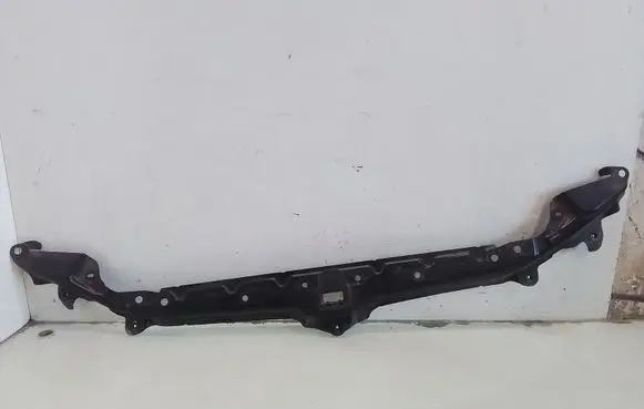 BMW 5 E60 E61 Top upper radiator support slam panel 51647054360
