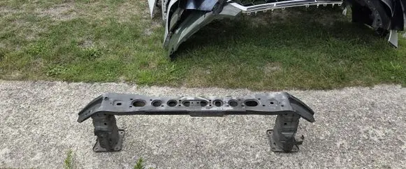 Ford Focus Front bumper support beam
