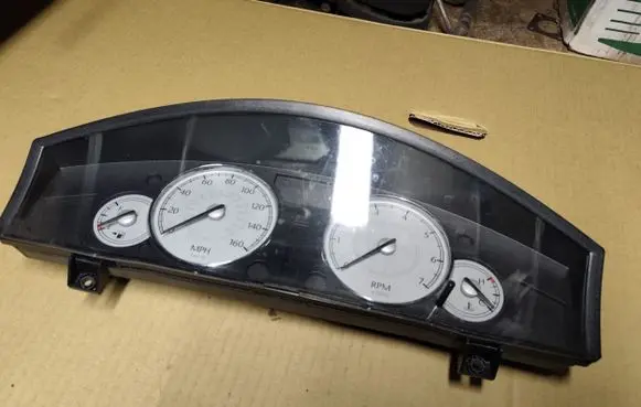 Chrysler 300 - 300C Speedometer (instrument cluster) P04602492AL
