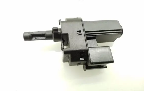 Clutch pedal sensor