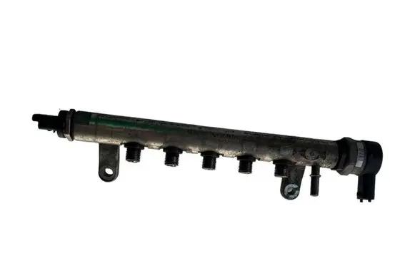 Land Rover Range Rover Evoque L538 Fuel main line pipe 9670890580 9671002980 0281006135