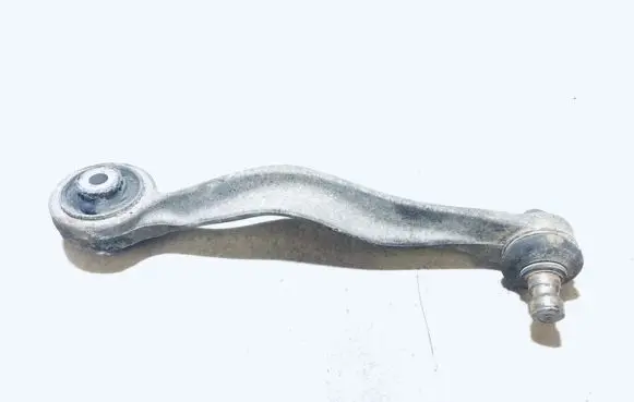 Volkswagen PASSAT B5 Front lower control arm/wishbone