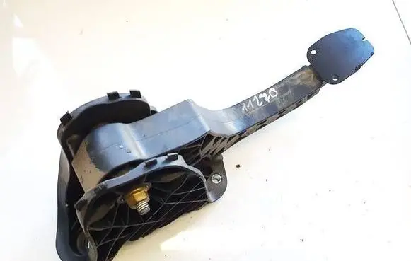 Audi A3 S3 8P Clutch pedal 1K1721059AJ