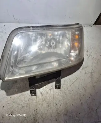Volkswagen Transporter - Caravelle T5 Headlight/headlamp 1305235731