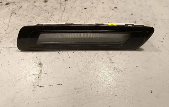 Audi Q7 4M Boot/trunk interior light 4M0947170