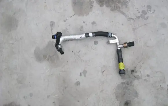 Fuel line/pipe/hose