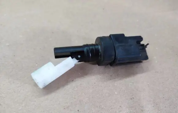 Ford Tourneo Custom Windshield washer fluid level sensor 