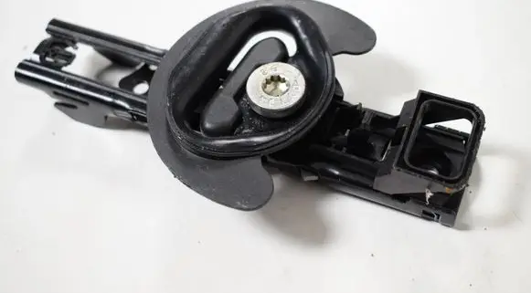 Audi A4 S4 B9 8W Seat belt height adjuster 4M0857819