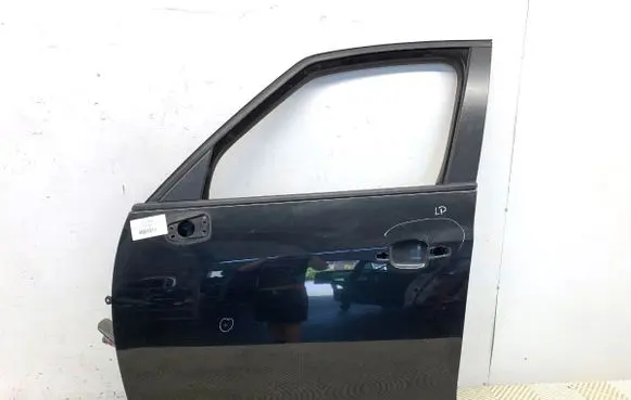 Opel Zafira C Front door