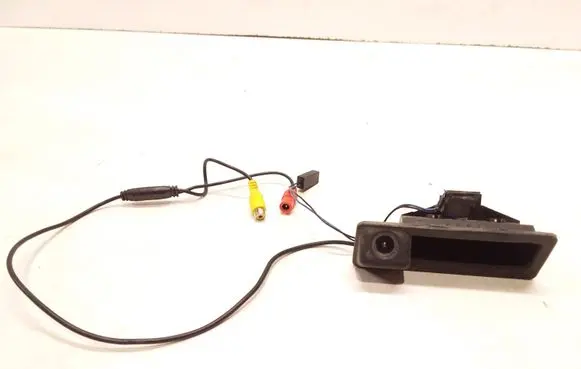 BMW 3 E90 E91 Tailgate handle with camera 