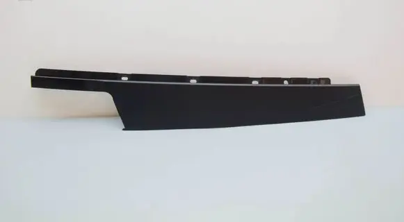 BMW X1 U11 Front door glass trim molding 9451595