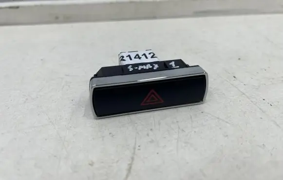 Ford Mondeo MK IV Hazard light switch bs7t-13a350-aa