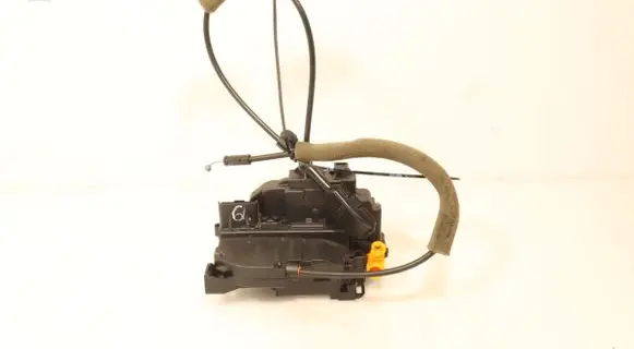 Opel Movano B Front door lock 805033638R
