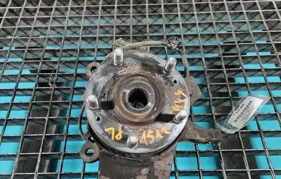 Hyundai i30 Front wheel hub spindle knuckle IMPRK1512444