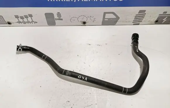 Volvo V60 Engine coolant pipe/hose 31319030