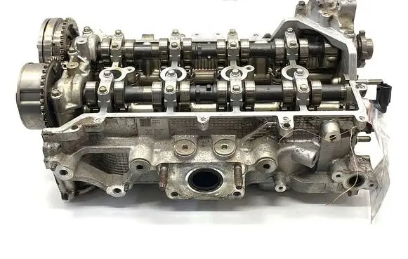 Suzuki Vitara (LY) Engine head HBGJ08