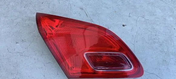 Opel Astra J Tailgate rear/tail lights 13358075