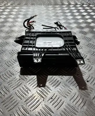 Audi A4 S4 B9 Ignition key card reader 8W0035192A