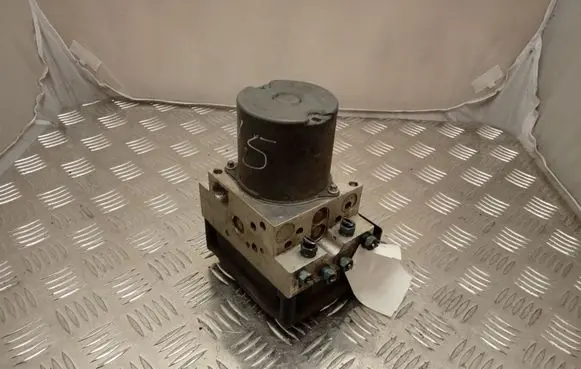 BMW X5 E70 ABS Pump 34516795778 34526795779