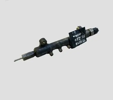 Toyota Corolla Verso AR10 Fuel main line pipe