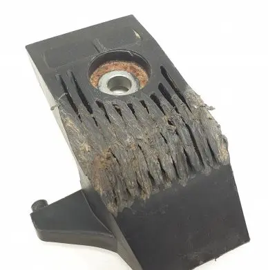 Mercedes-Benz A W169 Radiator mount bracket A1696200536