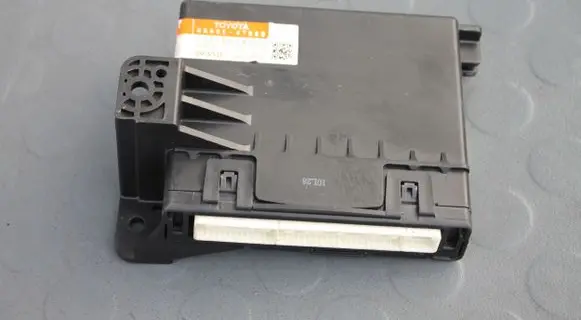 Toyota Prius (XW30) Other control units/modules 8865047060