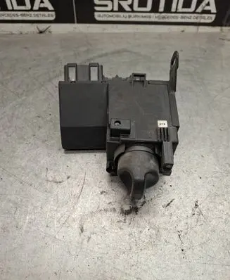 Mercedes-Benz E W210 Light switch 2105451404