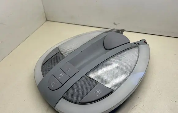 Mercedes-Benz E W211 Front seat light A2118205301 0005841950