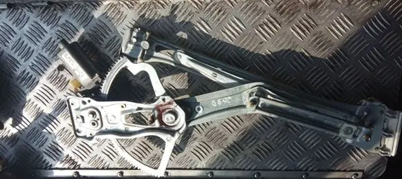 Ford Cougar Front door electric window regulator 6004PA1028
