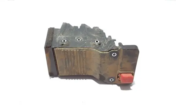 Battery bracket