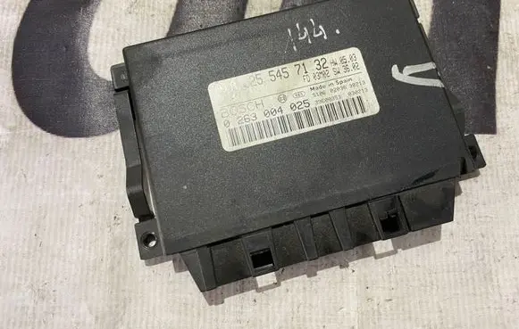 Mercedes-Benz E W211 Parking PDC control unit/module A0255457132 0255457132