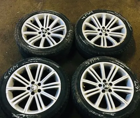 Peugeot 308 R18 alloy rim 