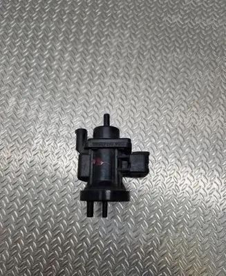 Mercedes-Benz A W168 Turbo solenoid valve A0005450427