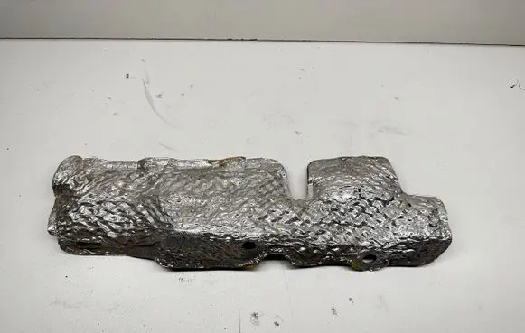 BMW 5 G30 G31 G38 Heat shield in engine bay 