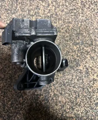 Ford Fiesta Throttle valve 7V2Q9E926AD