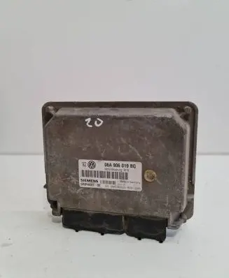 Volkswagen Golf IV Engine control unit/module 06A906019BQ 5WP4441