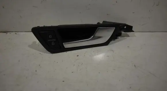 Audi Q5 SQ5 Front door interior handle 8R0837020