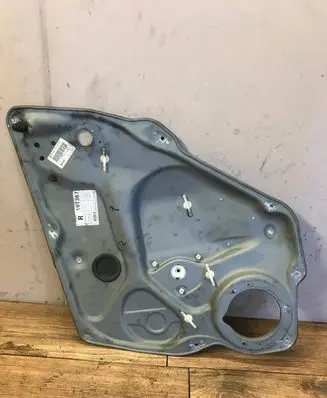 Mercedes-Benz B W245 Rear door window regulator with motor A1697301679
