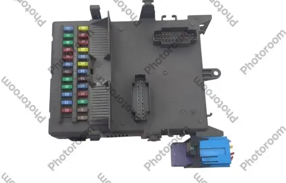 Renault Laguna II Fuse module 518832019 8200004201E 8200283812