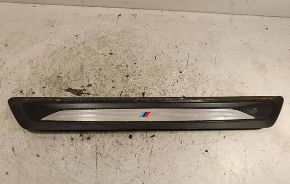 BMW 3 F30 F35 F31 Front sill trim cover 8351037 07J683L S1768Z