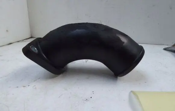 Ford Transit Breather/breather pipe/hose 6C1Q-6K686-AC