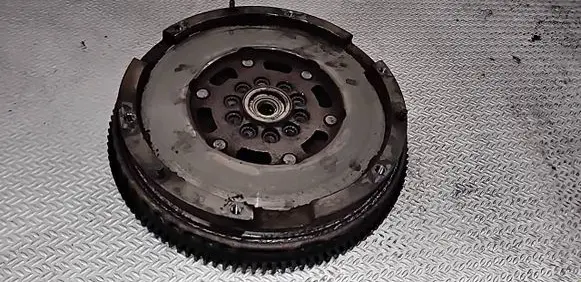 Audi A6 S6 C6 4F Dual mass flywheel 