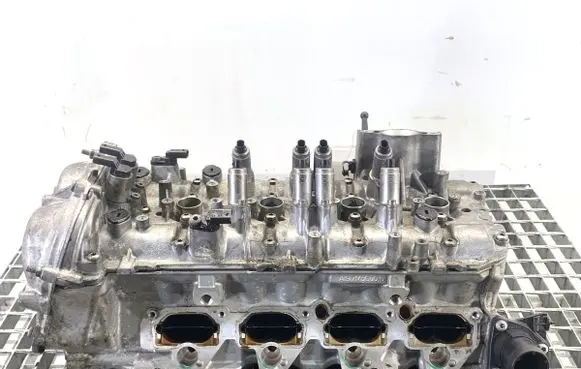 Audi A8 S8 D4 4H Engine head 079103404T