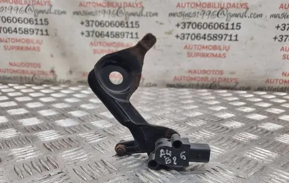Audi A4 S4 B8 8K Rear air suspension level height sensor 1T0907503A