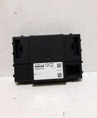 Nissan Qashqai Comfort/convenience module 284B2JD12C 5WK49375